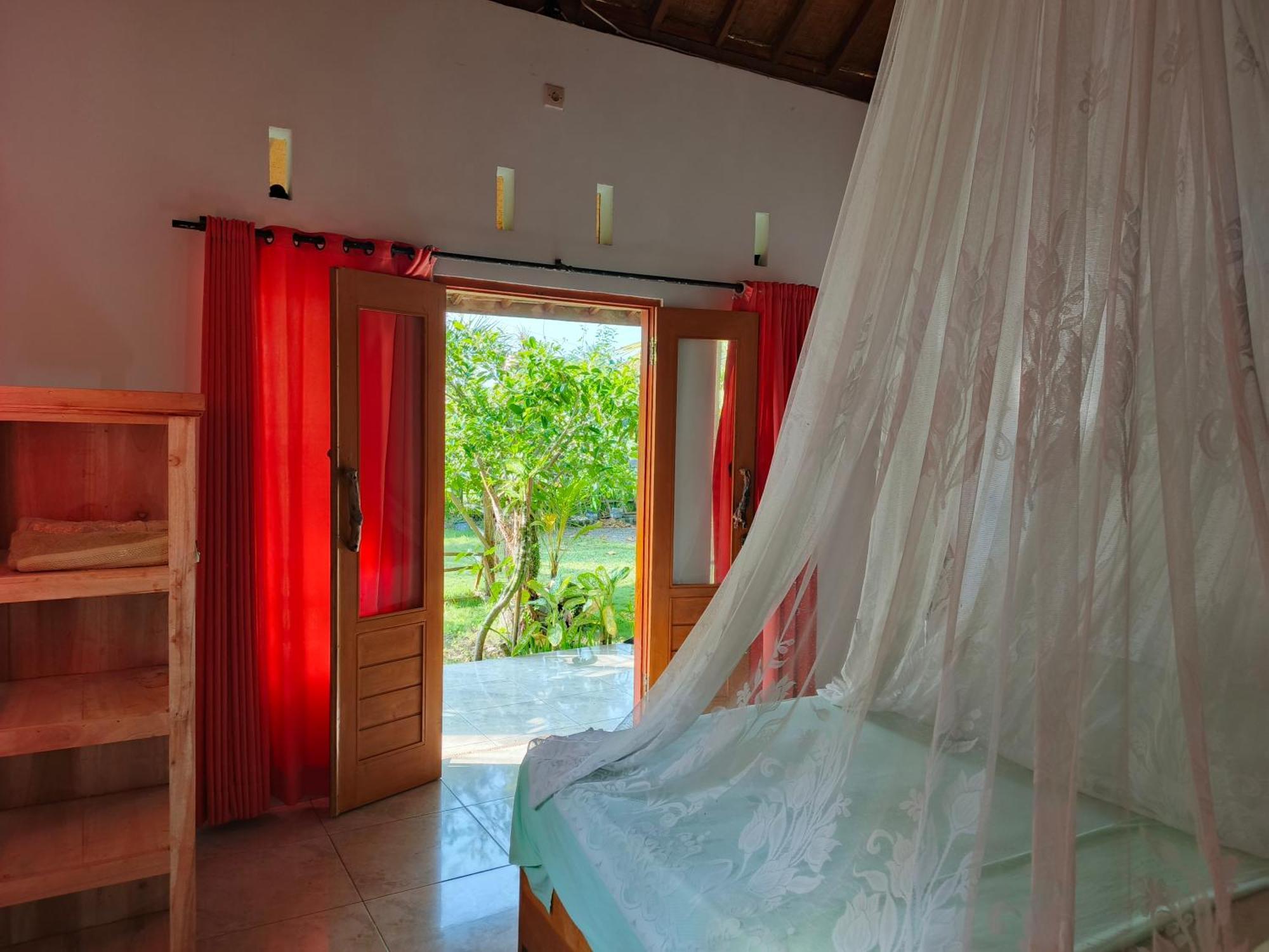 Friend House Stay & Surf Airsatang المظهر الخارجي الصورة