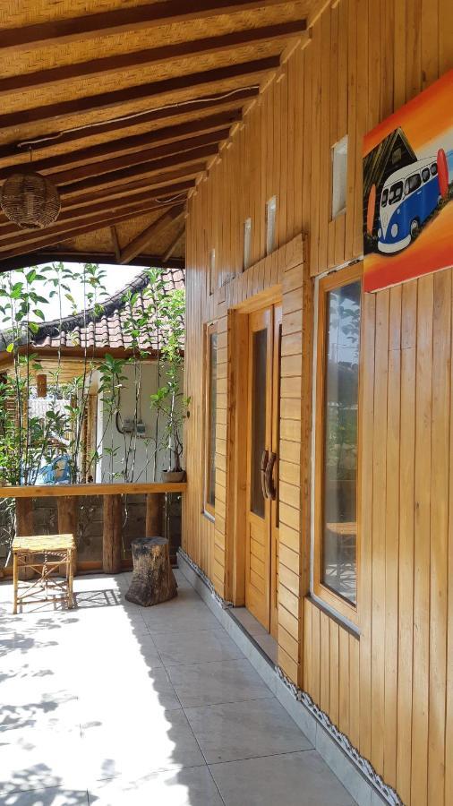 Friend House Stay & Surf Airsatang المظهر الخارجي الصورة